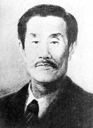 杨明斋